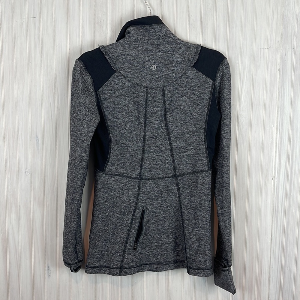 LULULEMON RUFFLE 1/4 ZIP PULLOVER 6 - Picture 6 of 6